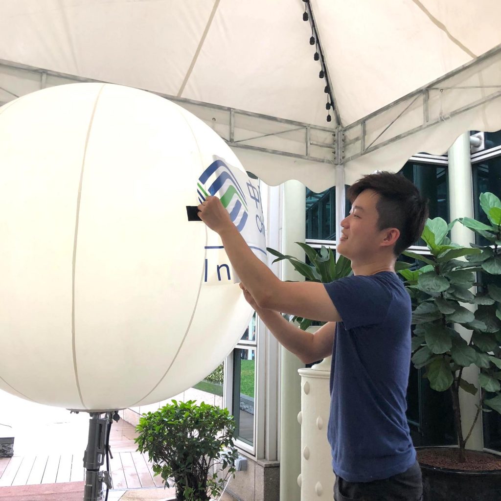 Lighted Tripod Balloon Stand singapore 36