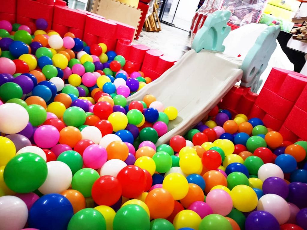 Giant Ball Pit Rental in Singapore 40