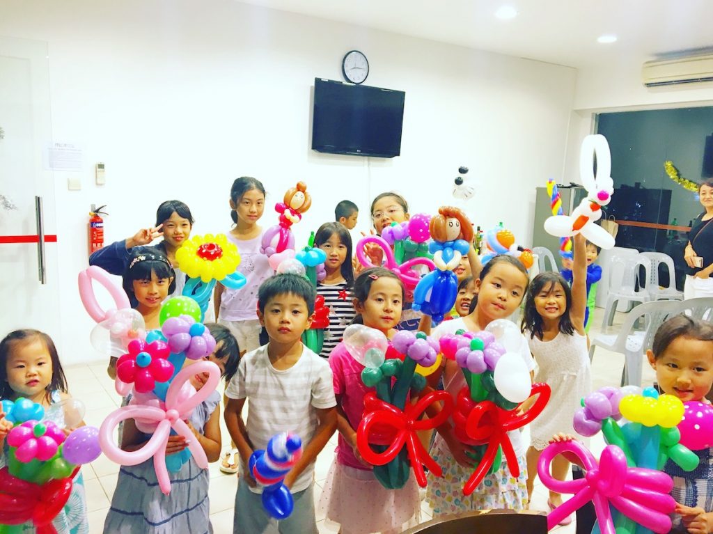 Balloon Sculpting 9