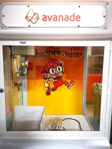 Branding on claw machine 1