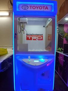 Claw Catcher Machine for Toyota 1