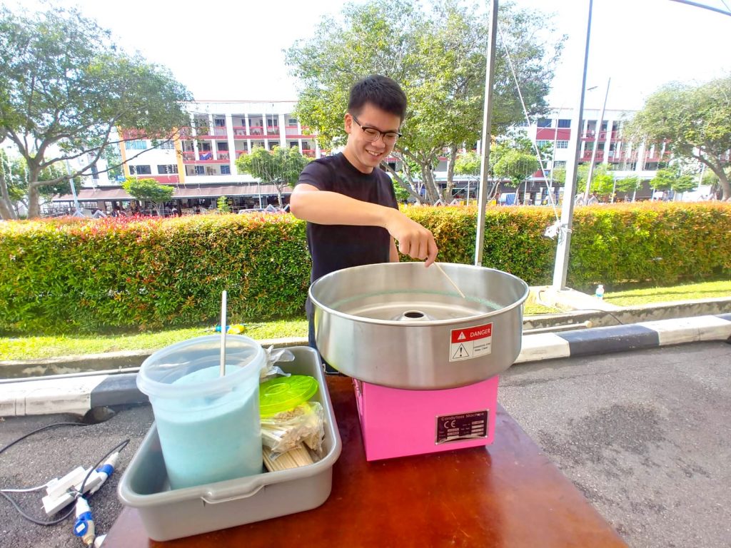 Popcorn and Candy Floss 66