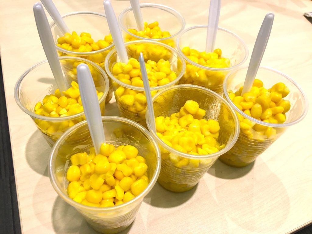 Cup Corn Live Station 11