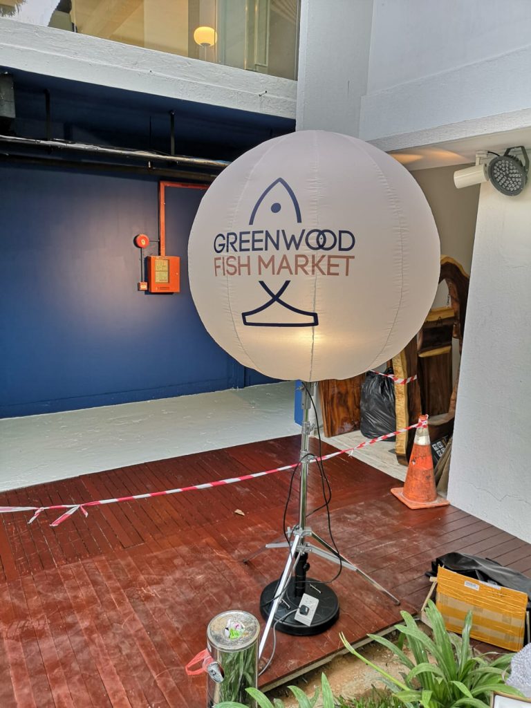 Lighted Tripod Balloon Stand singapore 41