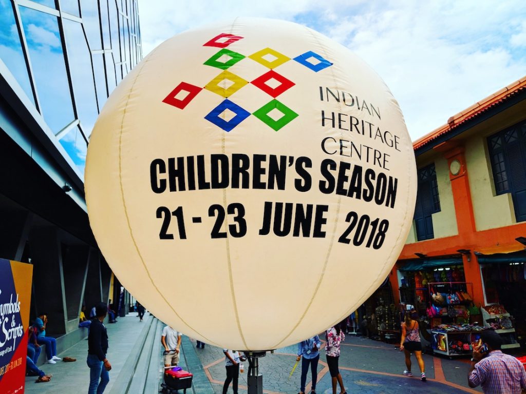 Lighted Tripod Balloon Stand singapore 21