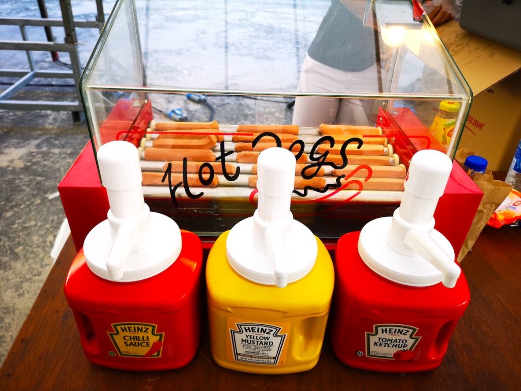 Hot Dog Bun Live Station 8