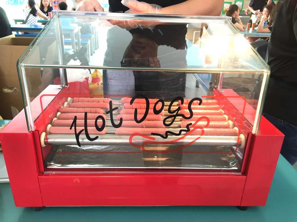 Hot Dog Bun Live Station 14