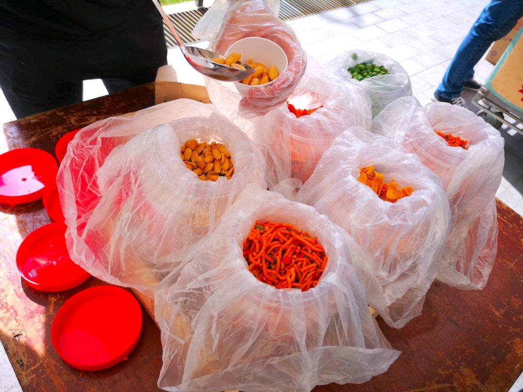 Kacang Puteh Live Station 3