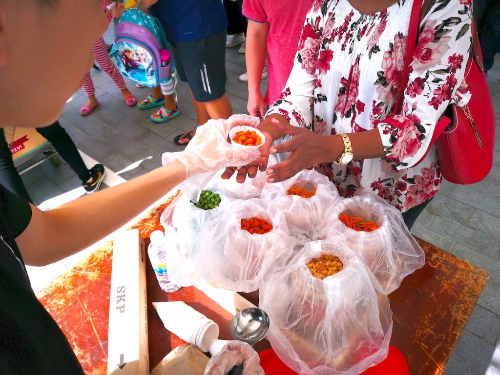 Kacang Puteh Live Station 17