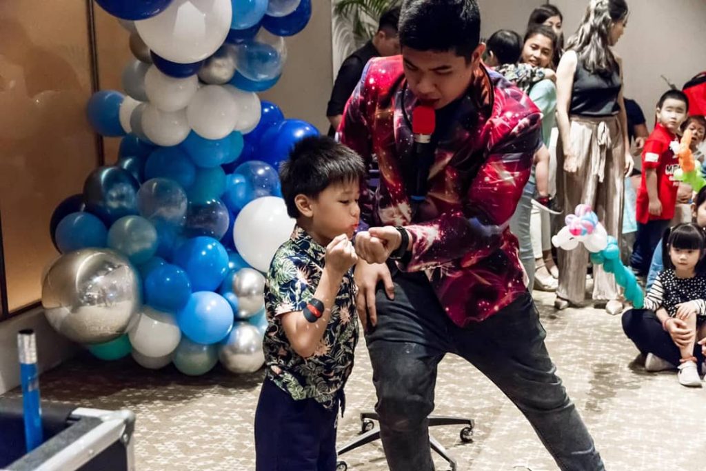 magic show for hire in singapore 14