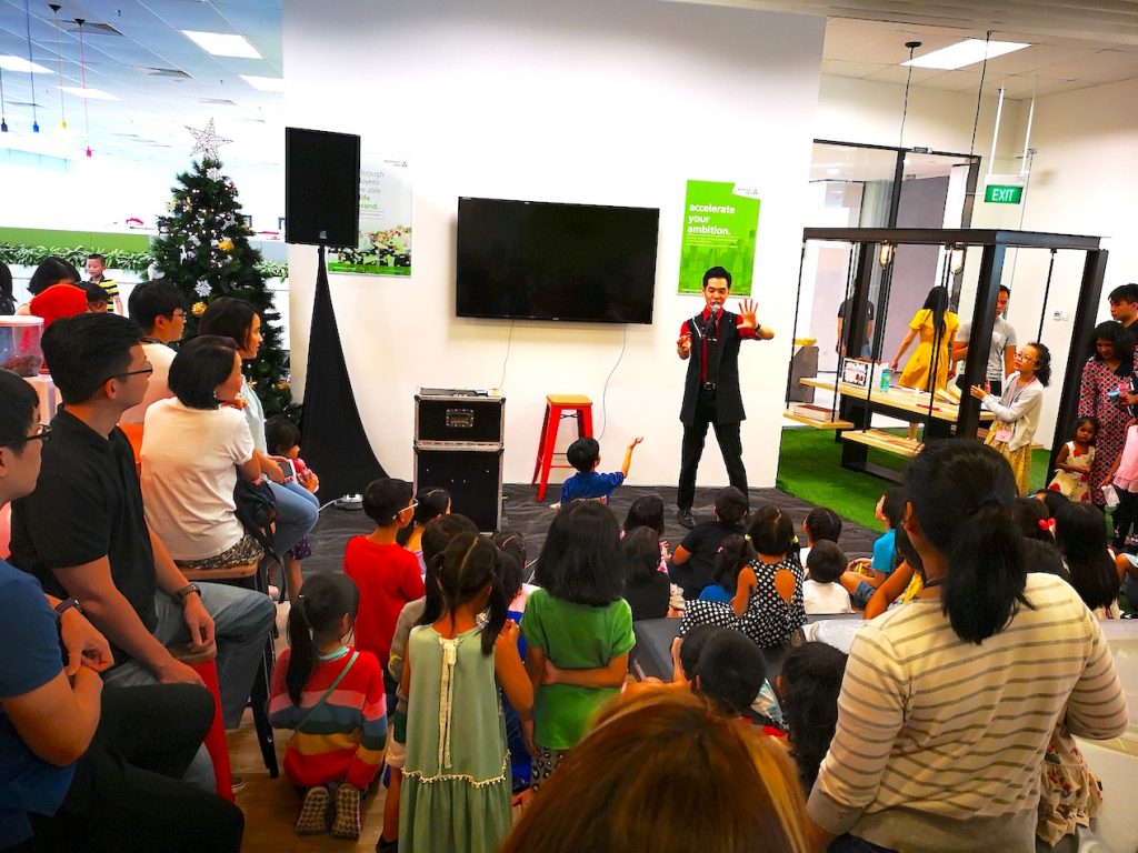 magic show for hire in singapore 15