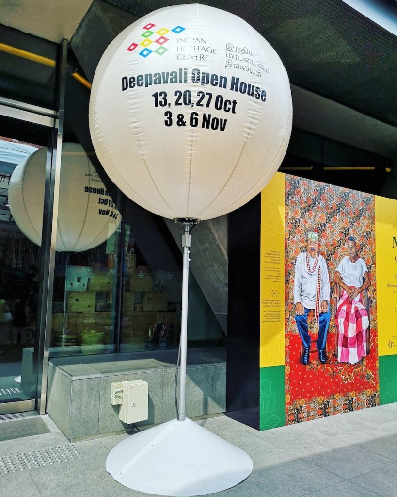 Lighted Tripod Balloon Stand singapore 64