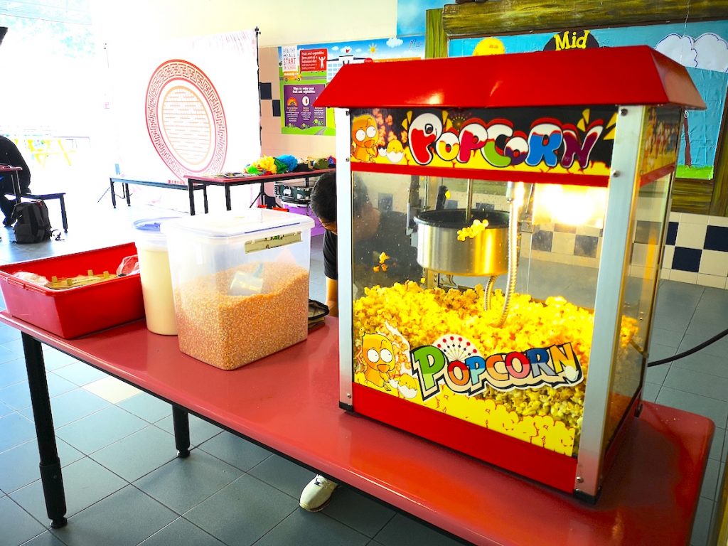 Popcorn and Candy Floss 27