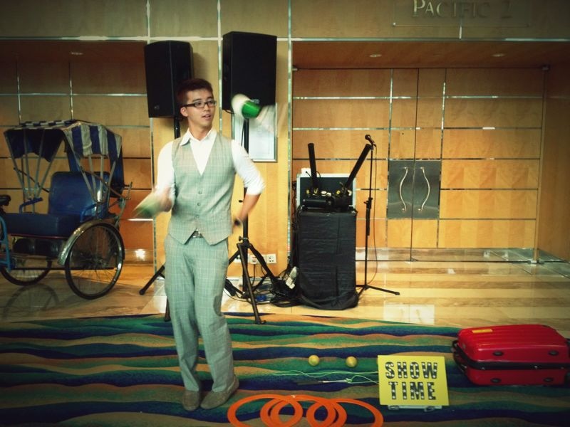 Juggling Show 5