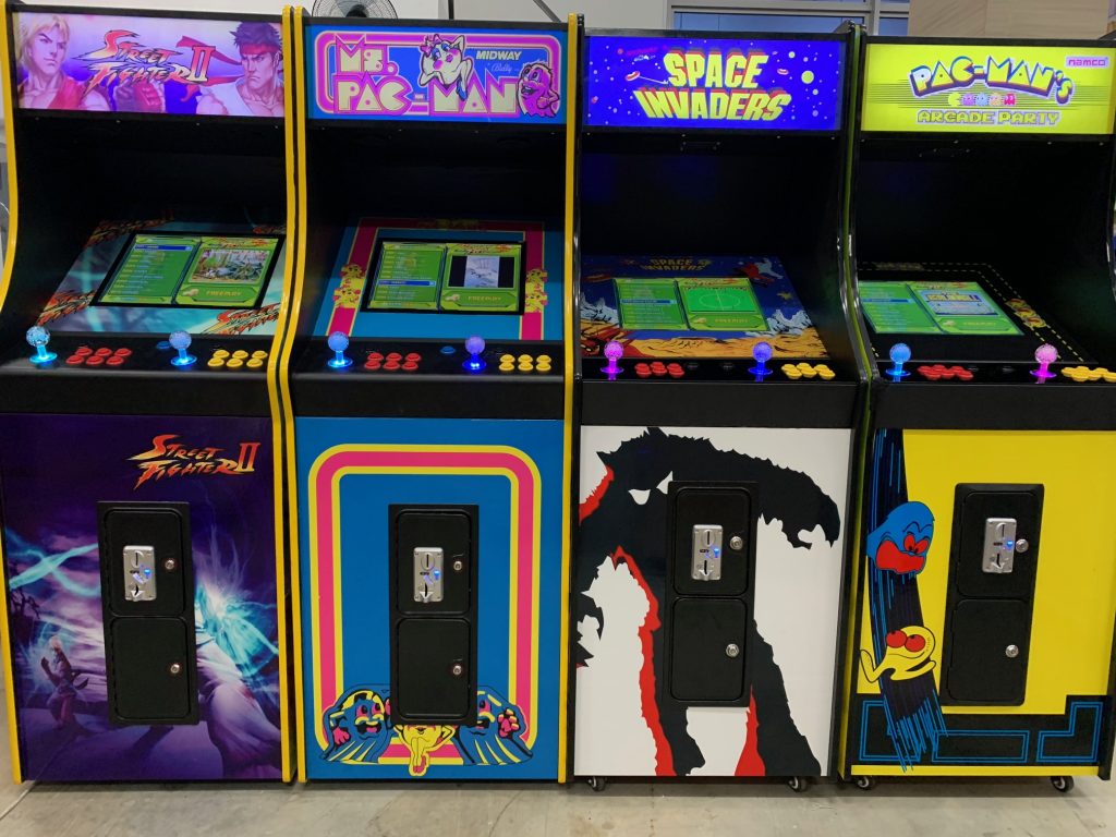 80s Retro Video Arcade