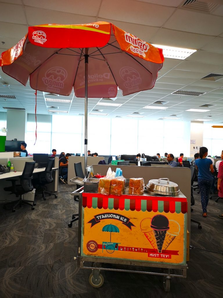 Traditional Ice Cream Cart Rental Singapore 18