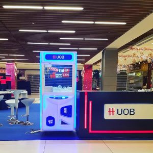 UOB Toy Catcher Machine Rental 1