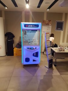 UOB Toy Claw Catcher Singapore 1
