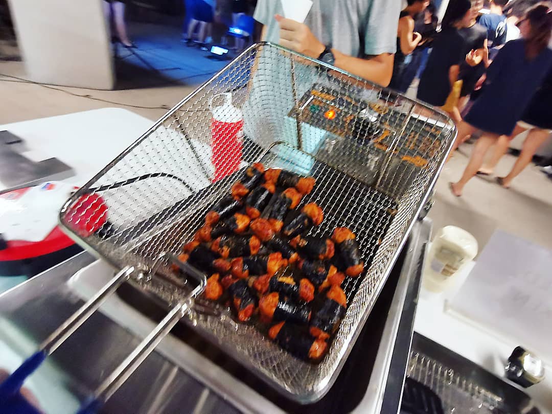 Seaweed Chicken Live Station 1