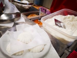 Tutu Kueh 1