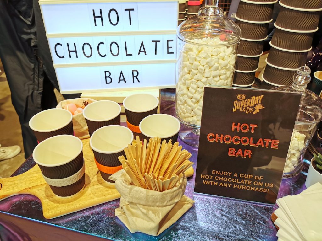 Hot Chocolate Bar 8