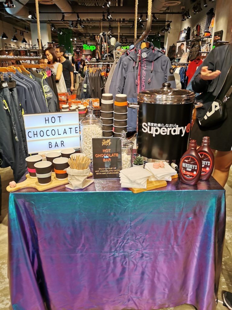 Hot Chocolate Bar 10