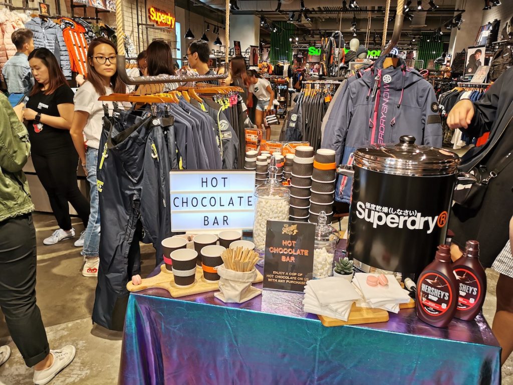 Hot Chocolate Bar 9