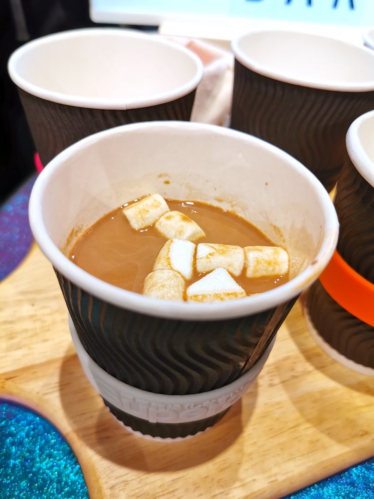 Hot Chocolate Bar 7