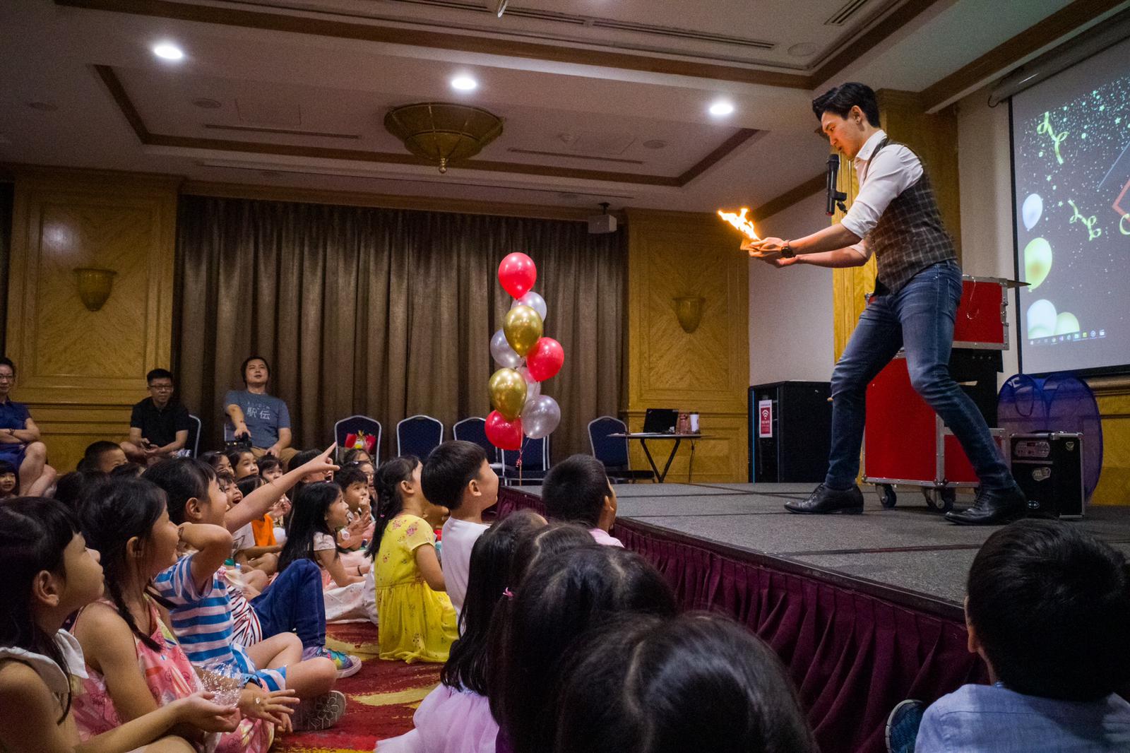 Hire a magician for your event today! 3