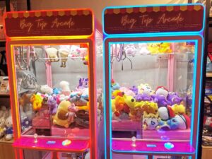 Big Top Arcade Claw Machine Rental 1