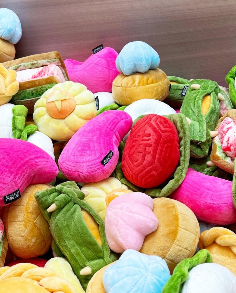 Customised Branding Claw Machine Supplier in Singapore 6