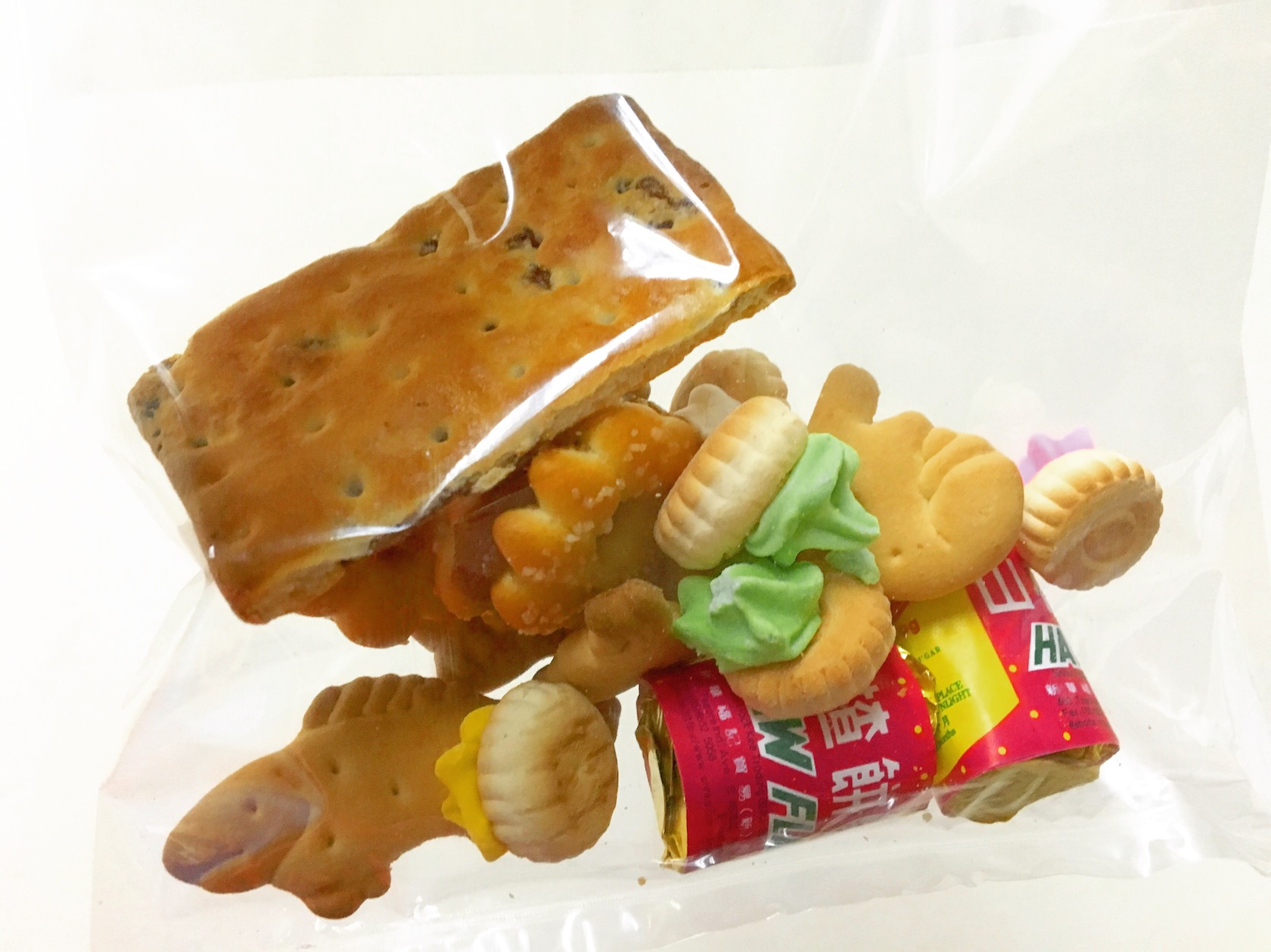 Prepacked Popcorns and Candy Floss 9