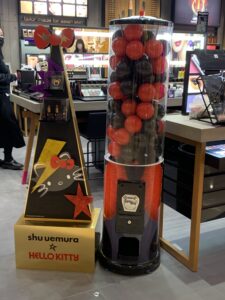 Big Capsule Ball Machine Rental 1
