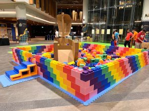 customisable rainbow ball pit rental 1