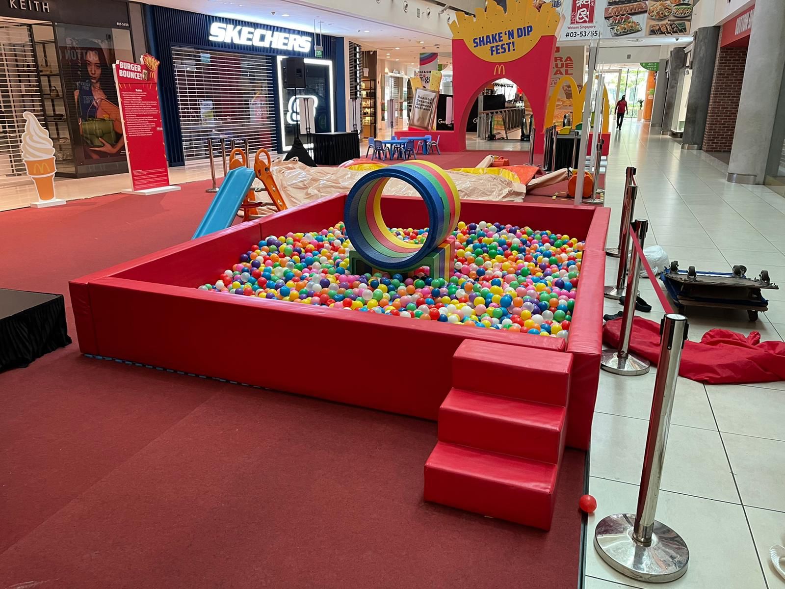 Rainbow Giant Ball Pit Rental for events 7