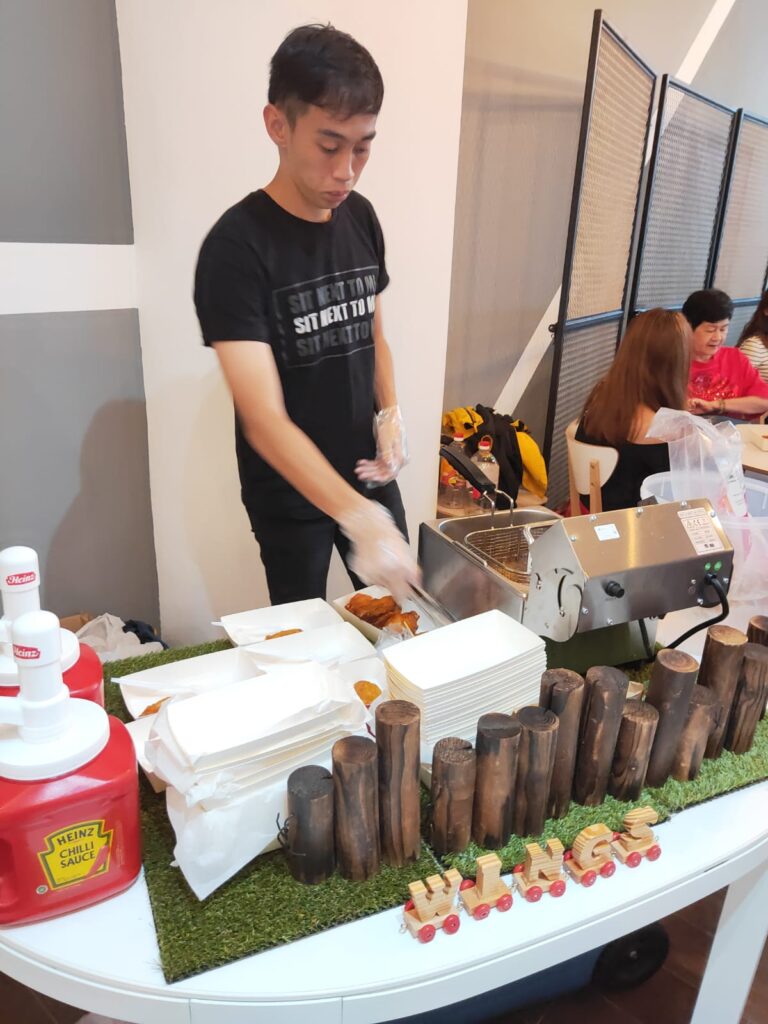 Chicken Wings Live Food Station