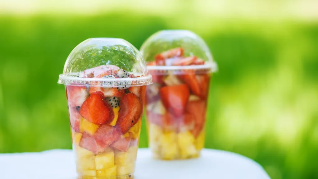 Fruit Cup Live Food Station 2