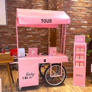 Pink Push Cart Rental in Singapore 1