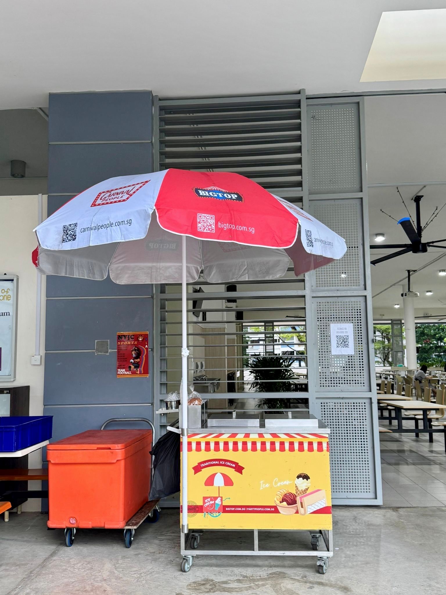 Live Food Stations In Singapore 11