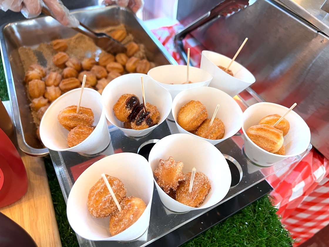 Live Food Stations In Singapore 7