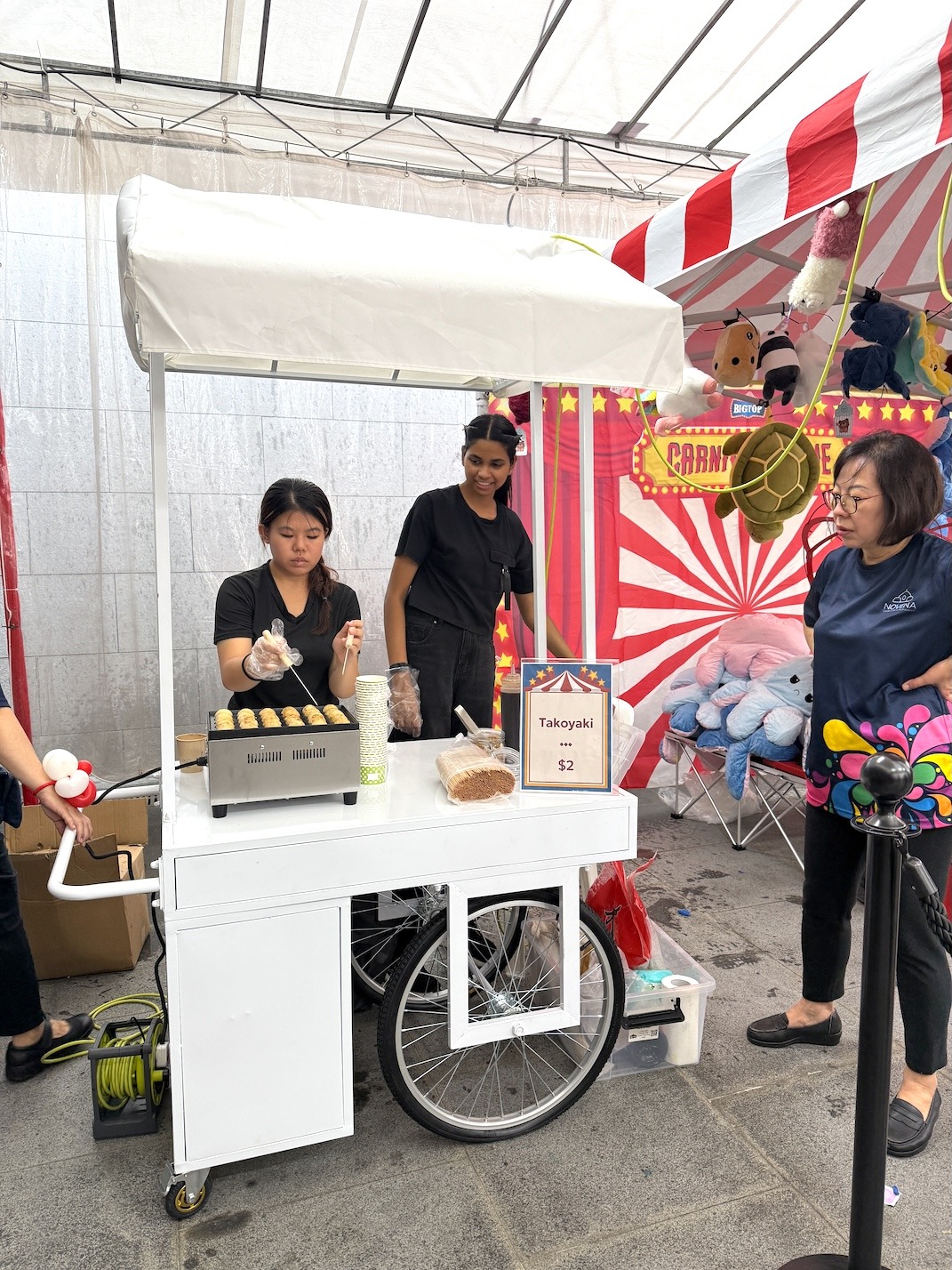 Live Food Stations In Singapore 49