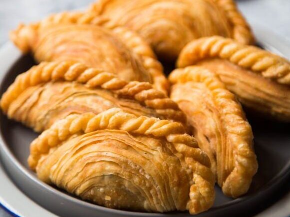 Curry Puff Live Food Station 1