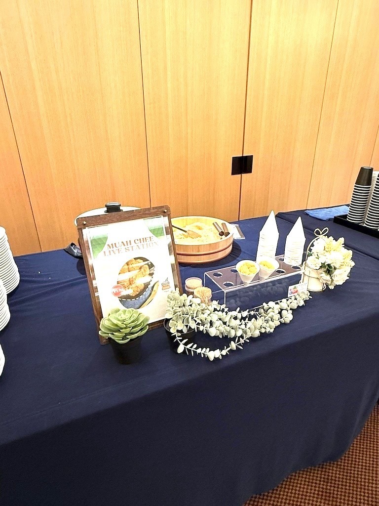 Muah chee live food station at corporate event Singapore