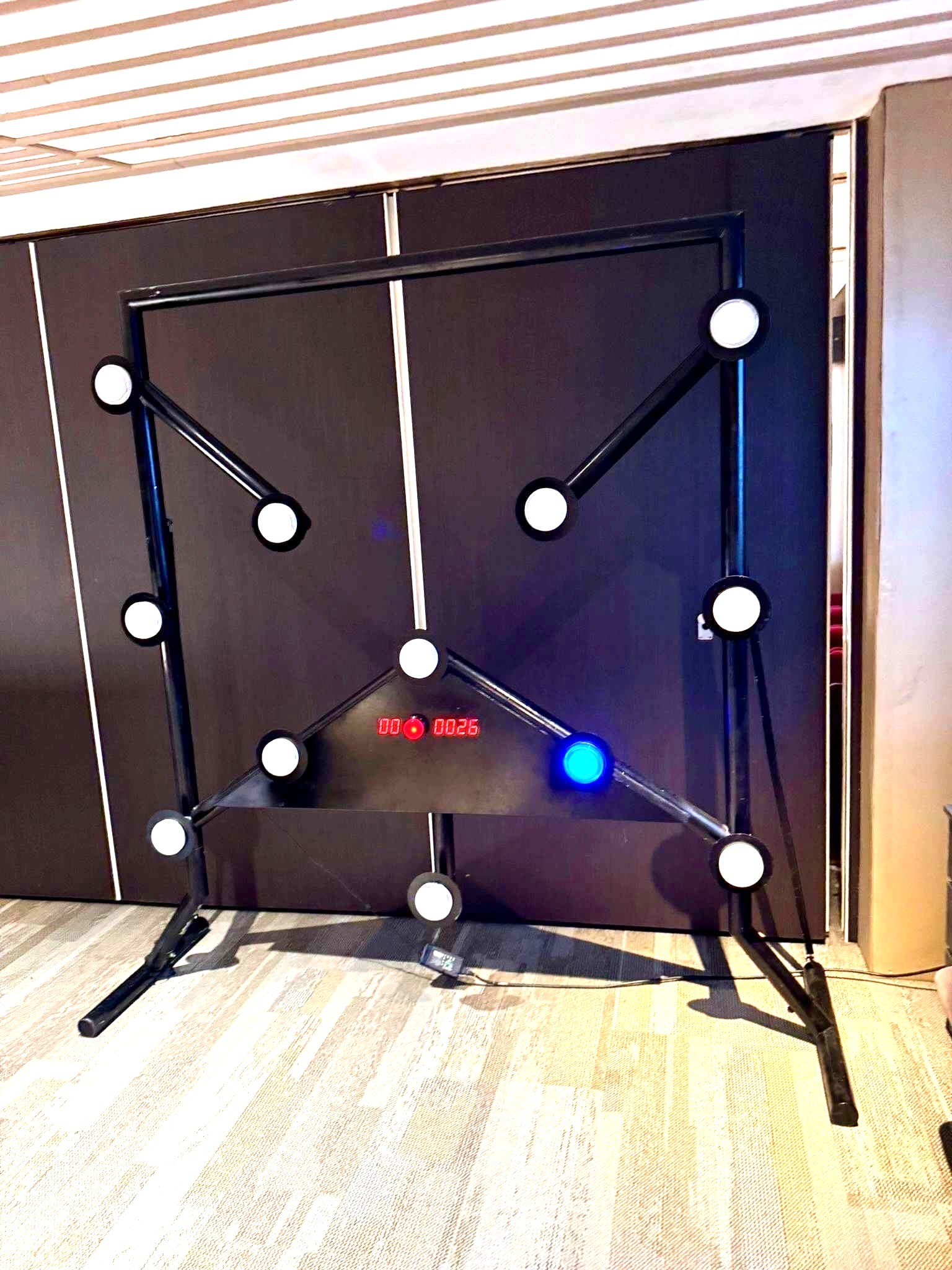 Arcade Game Machine Singapore: Corporate Event Player Flow Checklist 2026 3 Reaction light speed arcade game machine Singapore rental for corporate event