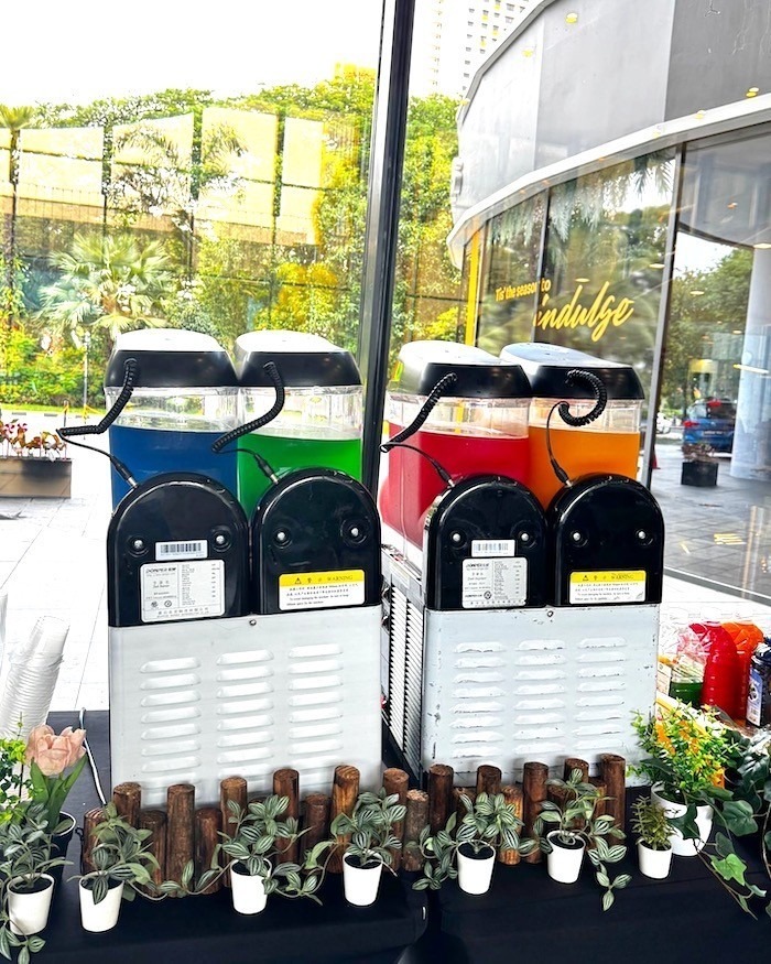 Traditional vs Modern Live Food Stations Singapore: Which Style Fits Your Event Best in 2026?